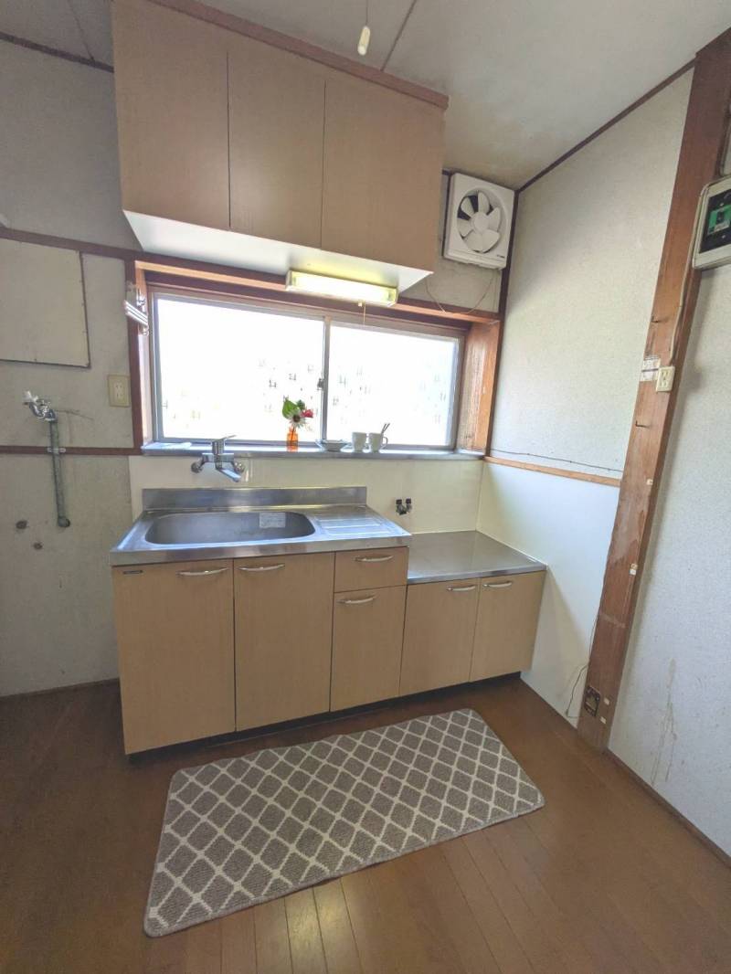 広く使えるキッチン