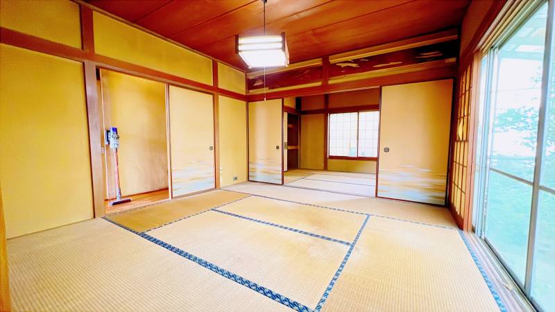 和室８畳、６畳で広々
風通しも抜群