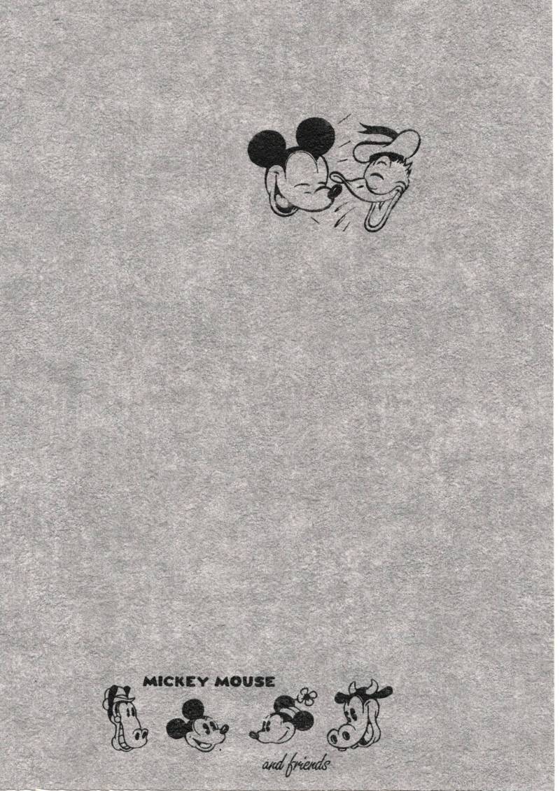 リビング　アクセントクロス