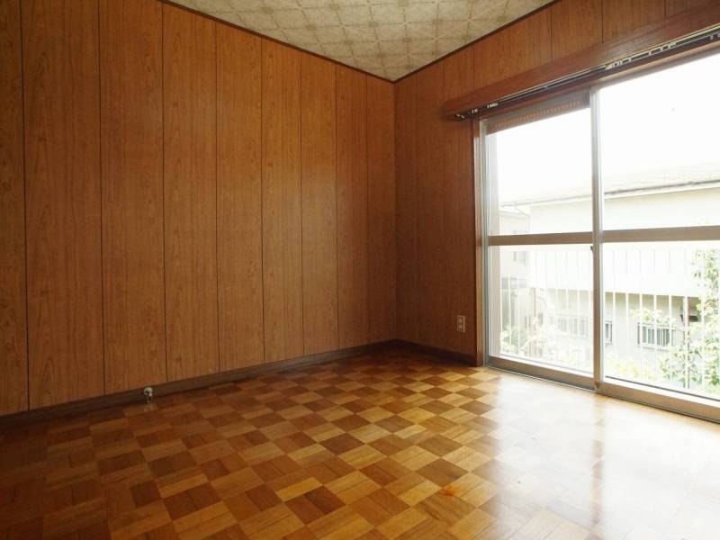 お布団などもしっかり収納可能