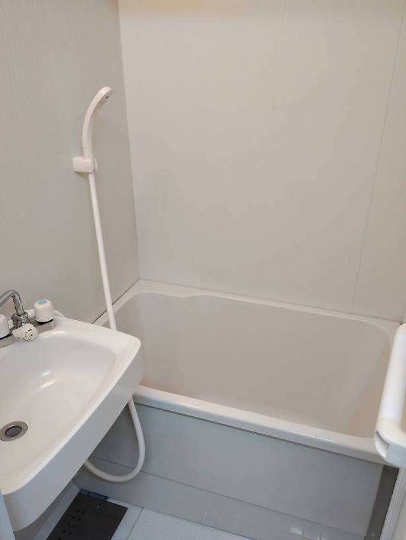 清潔なバスルーム