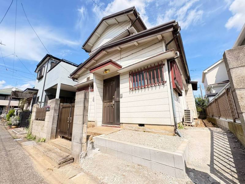 カップルやファミリーでゆったり暮らせる戸建住宅です♪