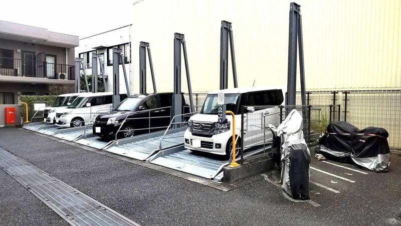 駐車場・バイク置場