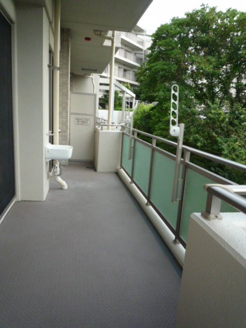 広々３面角部屋、３面バルコニー