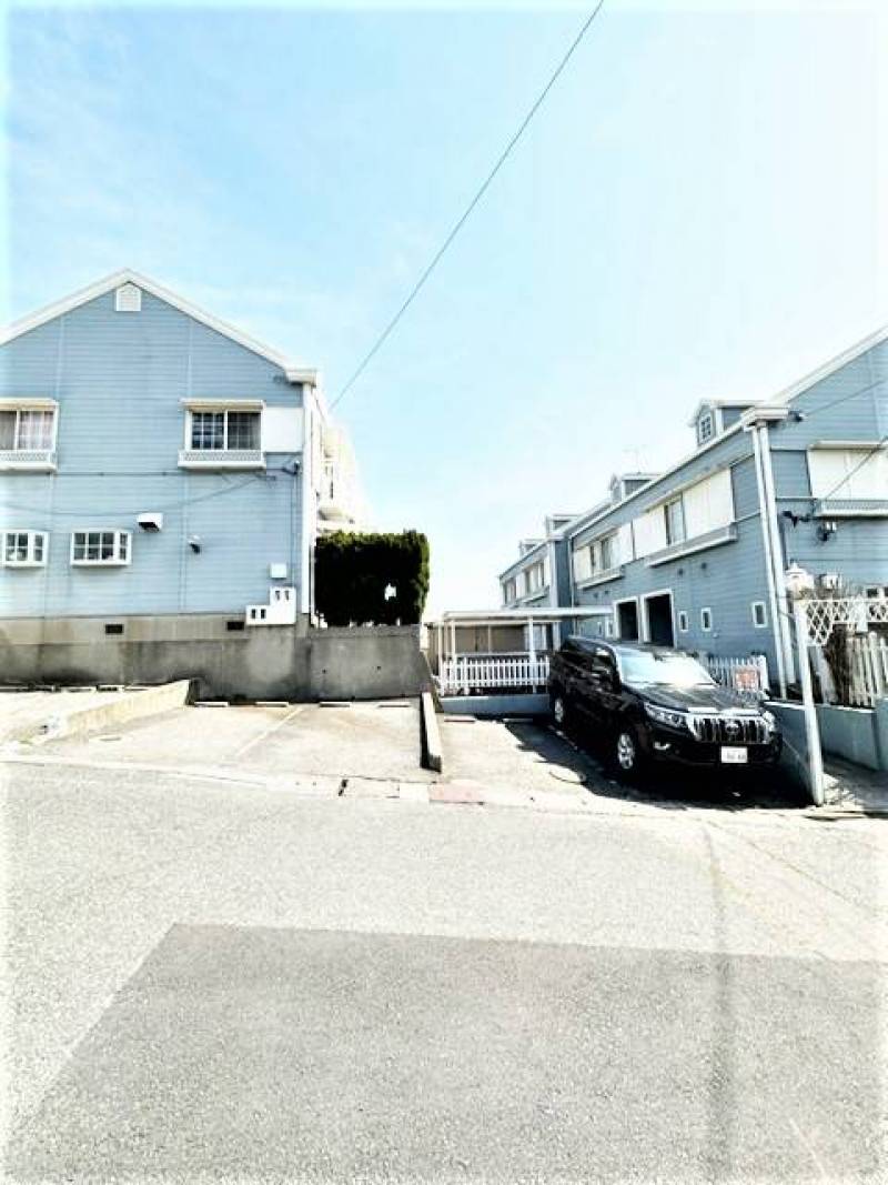 駐車場あります。