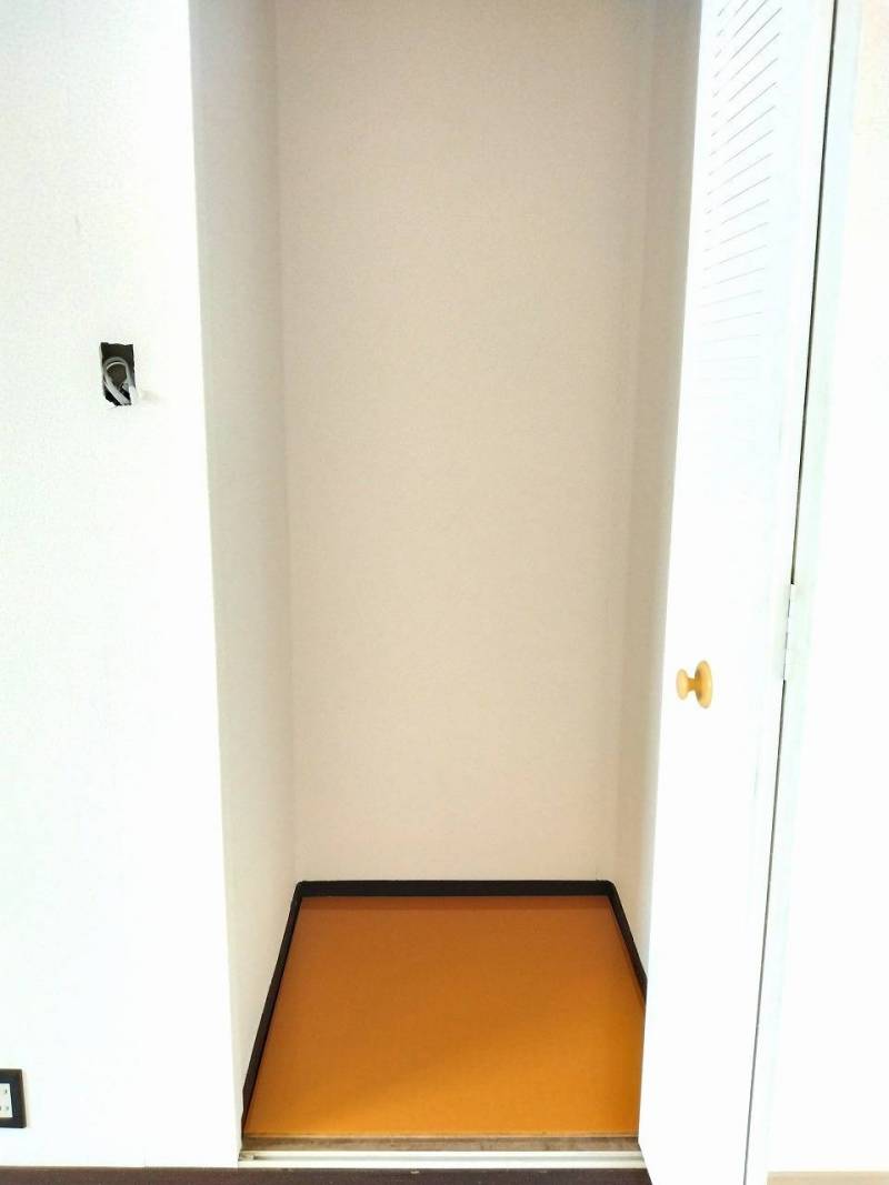 リビングクローゼット