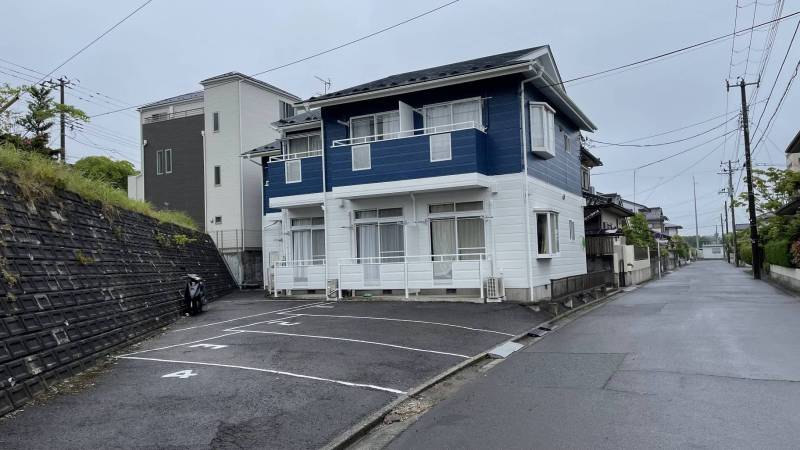 全室日当たり良好です
駐車場付き♪