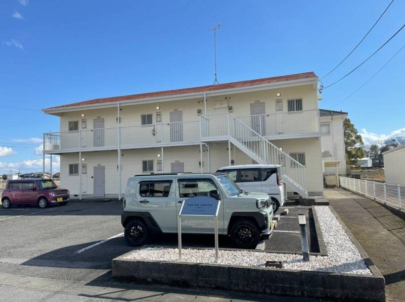 1年前に外壁塗装済みでとても綺麗です！