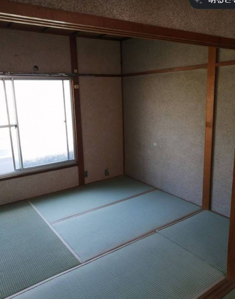 ２Ｆ和室。畳の縁は白い色にしています。