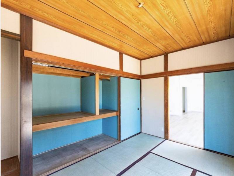 和室は色でちょっとだけ遊んでみました^_^
