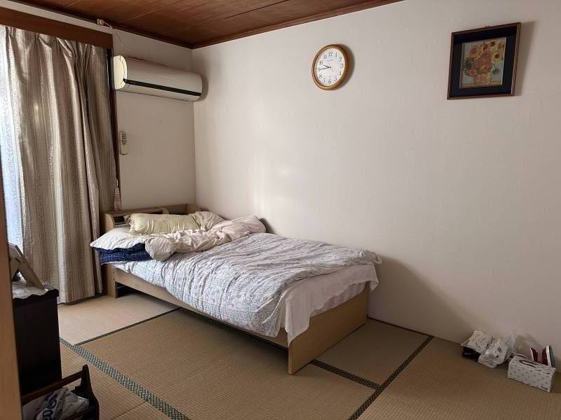 ６畳　押し入れあり