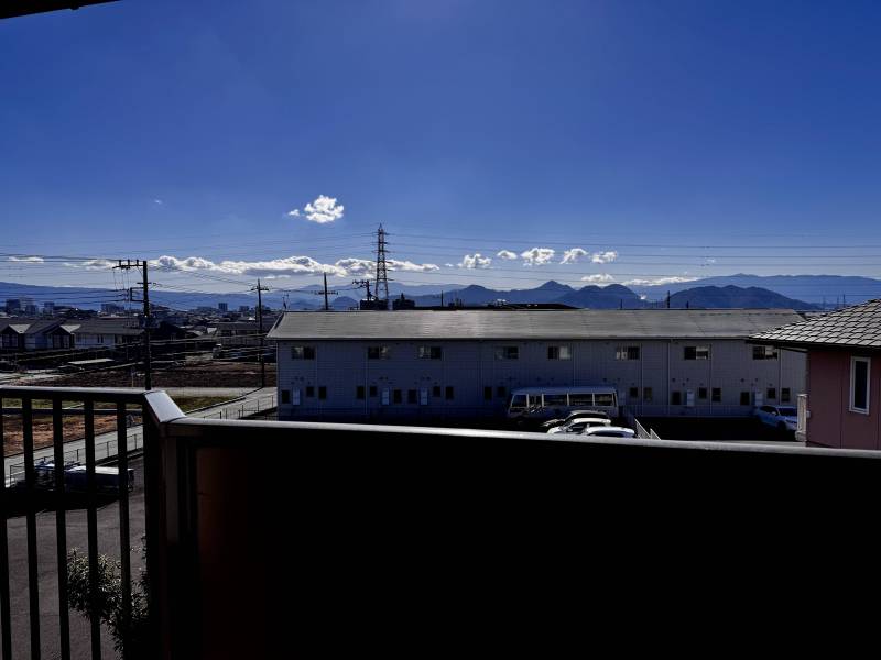 眺望はとても良いです。日当たりも良好です。