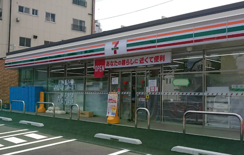 コンビニ