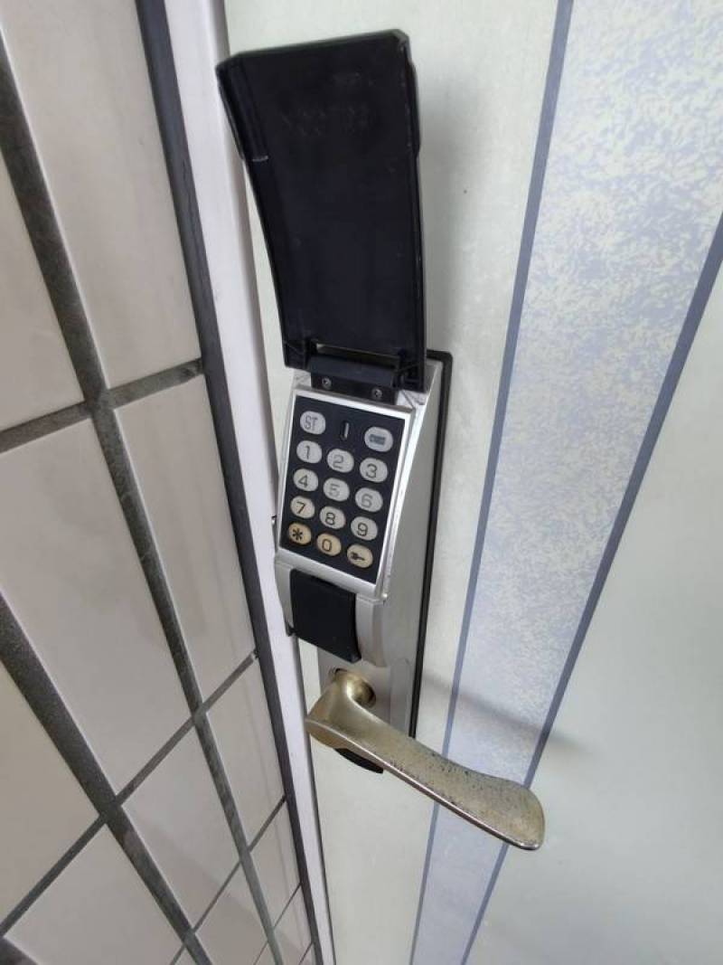 鍵を持ち歩かず使えるデジタルキー