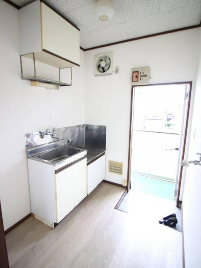 キッチンもシンプルで使いやすいです