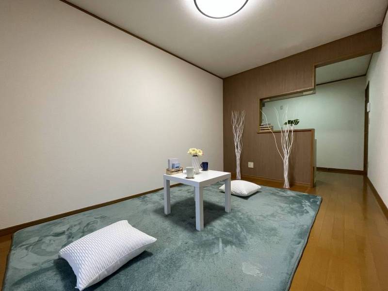 リビング
音声認識シーリングライト付き