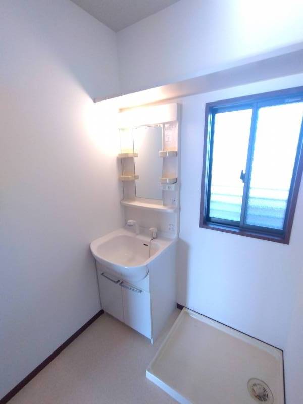 独立洗髪洗面化粧台