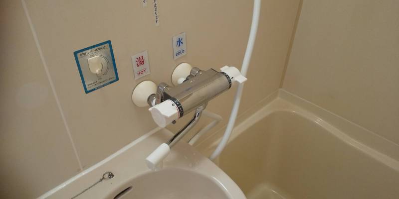 温度調整式の混合栓