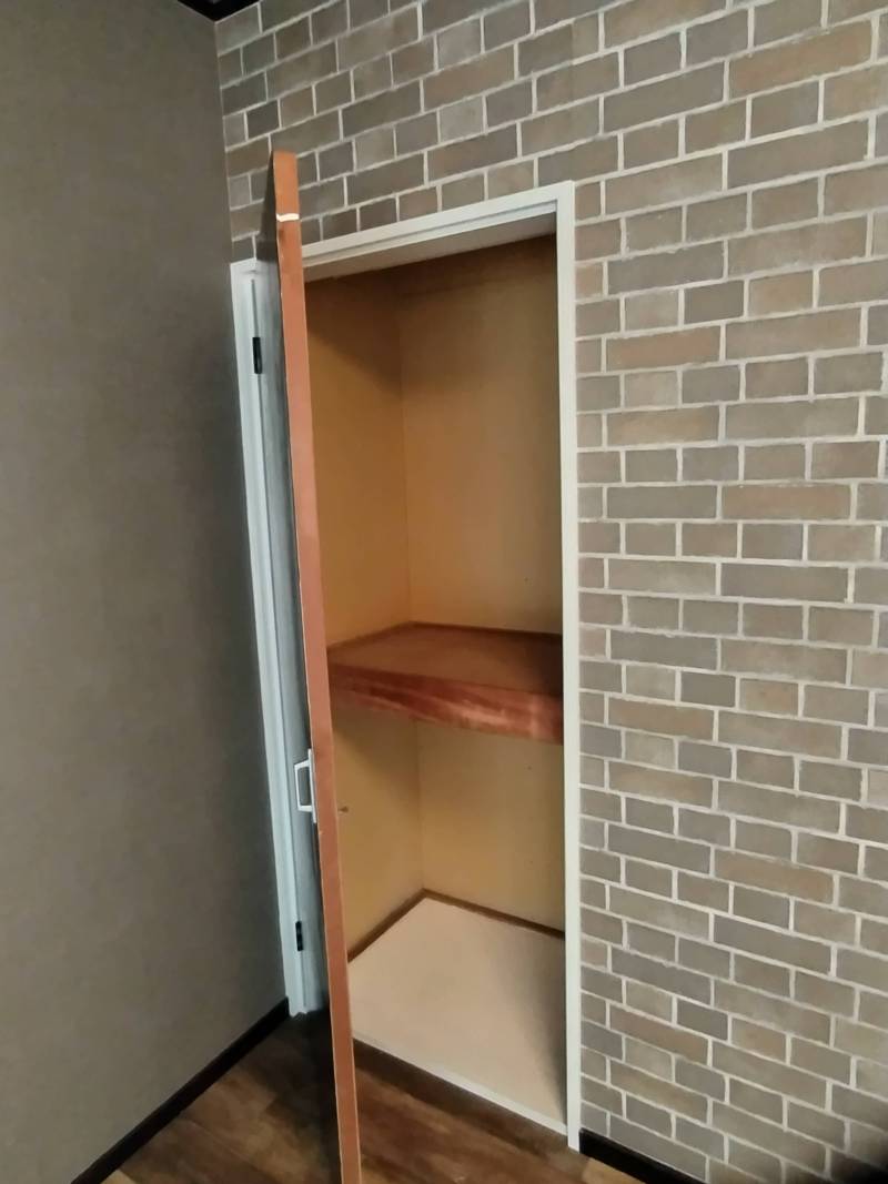 洋室物入②