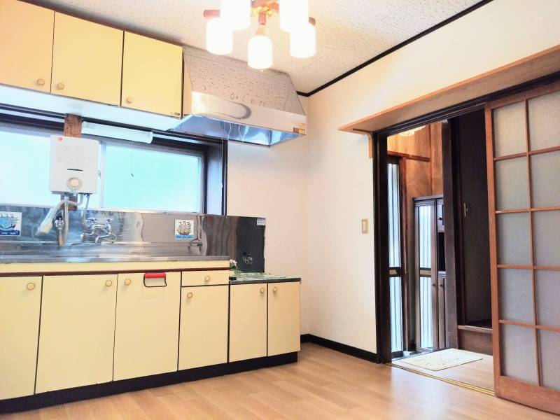 キッチンもクリーニング済み