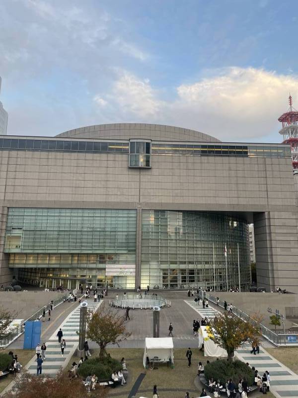 愛知県美術館もすぐ