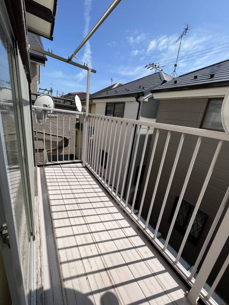 正午ごろの撮影です。陽当たり抜群です