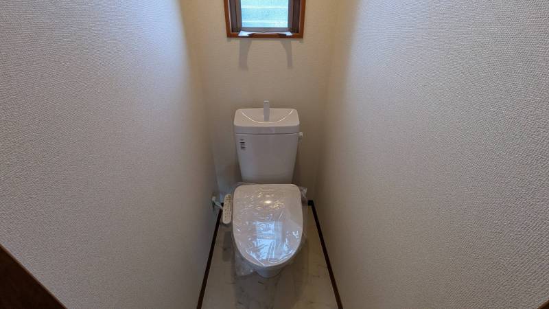 三面鏡洗髪洗面化粧台。