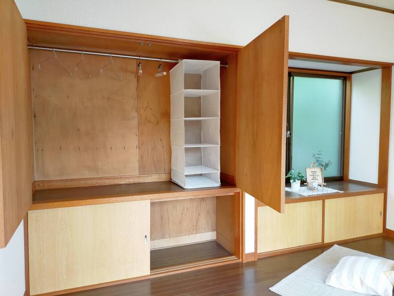 洋室1　収納たっぷり