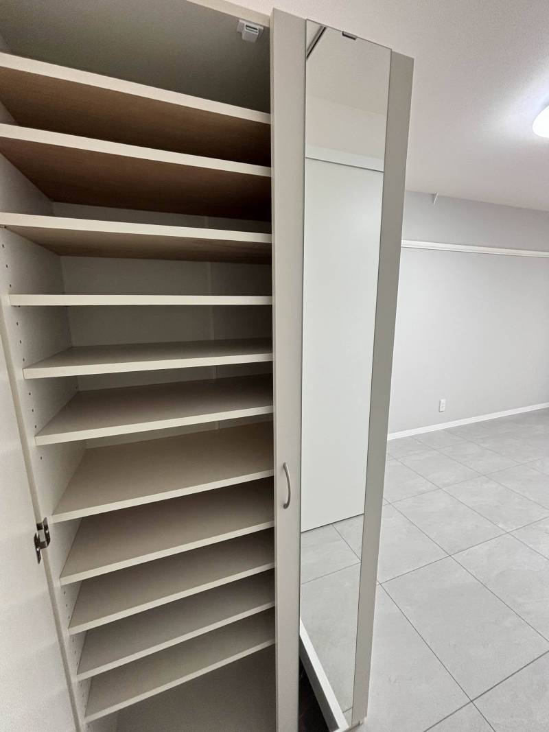 たっぷり入るシューズボックスです