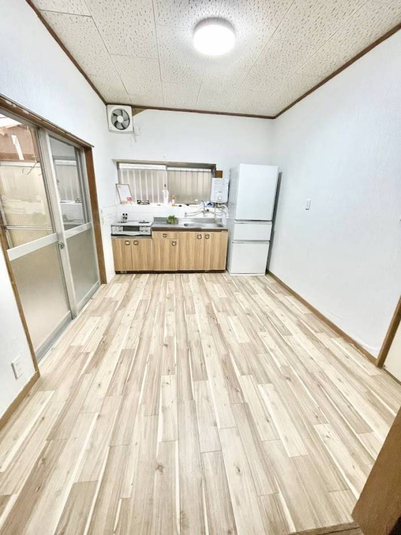 キッチン！
冷蔵庫、コンロつき