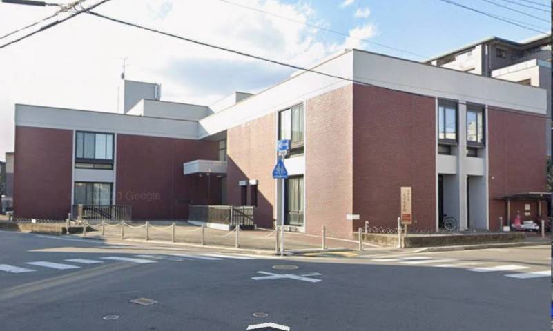 京大文書館　　京都大学にも近いです