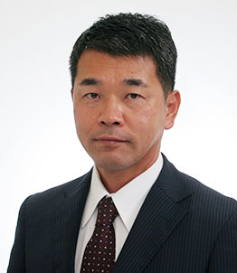 岡田 一夫氏