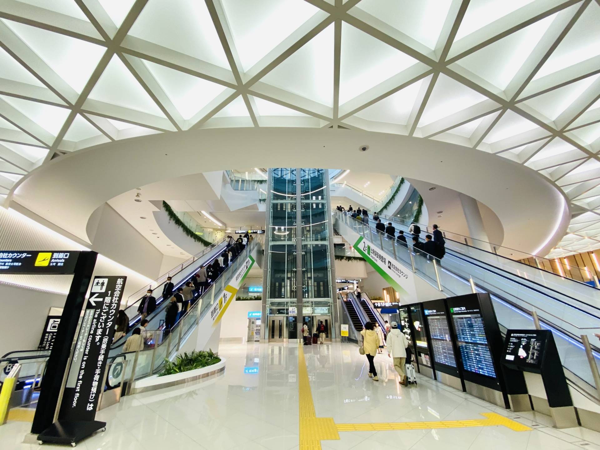 福岡空港と飛行機