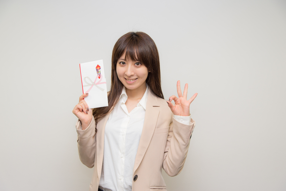 女性