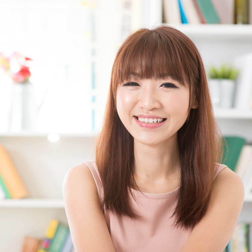 女性