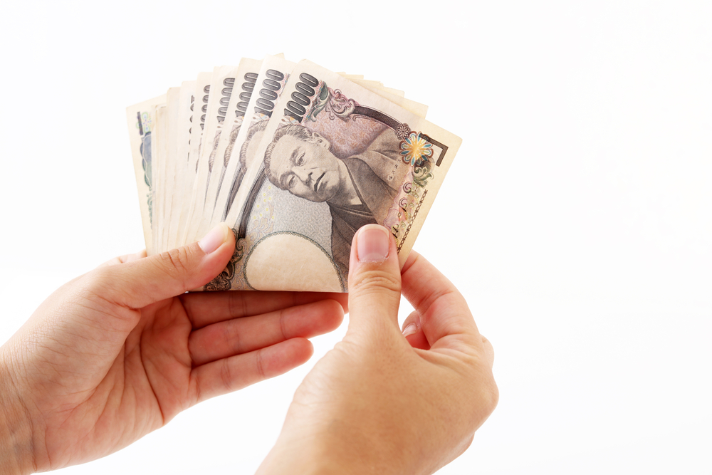 お金