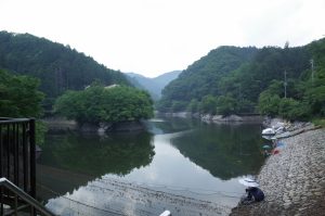 入間郡毛呂山町の鎌北湖